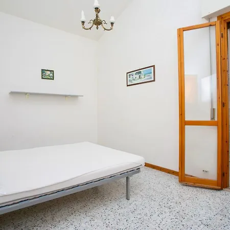 S078 - Sirolo, Trilocale Con Terrazzo In Centro Appartamento *