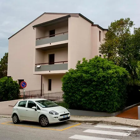 S078 - Sirolo, Trilocale Con Terrazzo In Centro Apartment *
